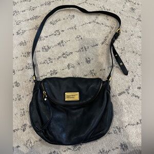 Marc by Marc Jacob’s women’s black leather crossbody